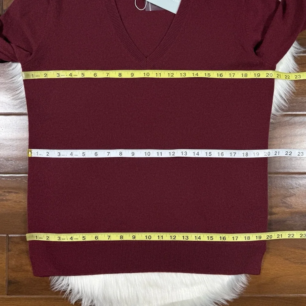 Antonio Melani Size Medium Zinfandel Monica V Neck Cashmere Pullover Sweater‎